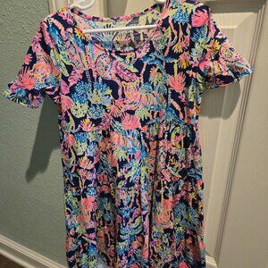 Lilly Pulitzer Size Medium